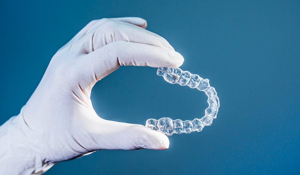 Invisalign Care 101: Dos and Don’ts for a Seamless Experience